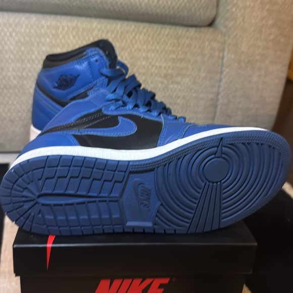 Air Jordan 1 retro high OG GS - Picture 3 of 3